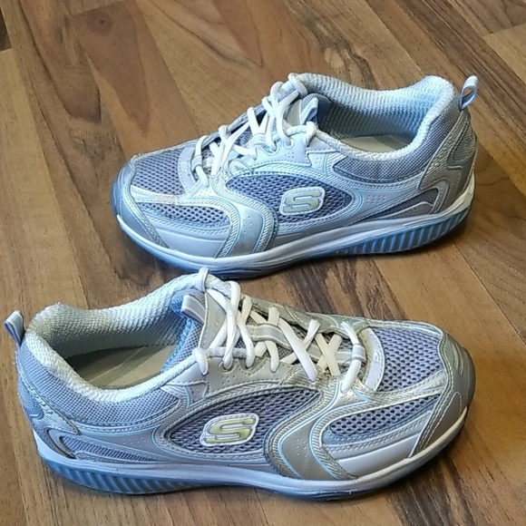 light blue sketchers